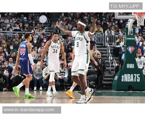 全队三分命中率高达50波蒂斯称默契提升助力进攻表现