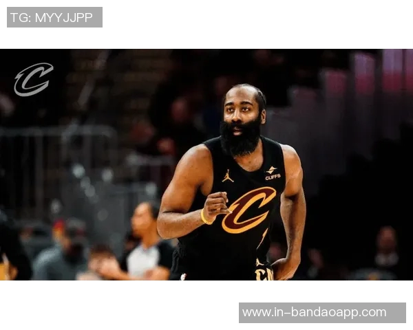 哈登三节表现平平首节独得14分全场贡献19分6篮板8助攻